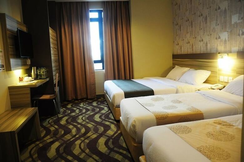 Victory City Hotel