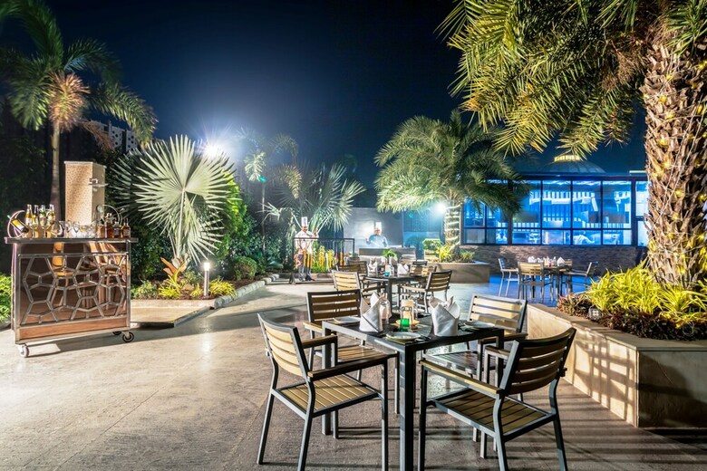 Hotel Golden Tulip Suites Gurgaon