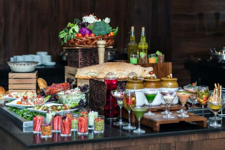Hotel Golden Tulip Suites Gurgaon