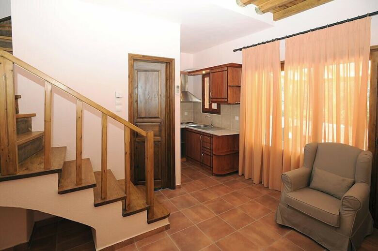 Apartamentos Symmetron Suites