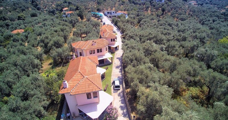Apartamentos Symmetron Suites