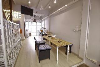 Hostal 168 Hostel