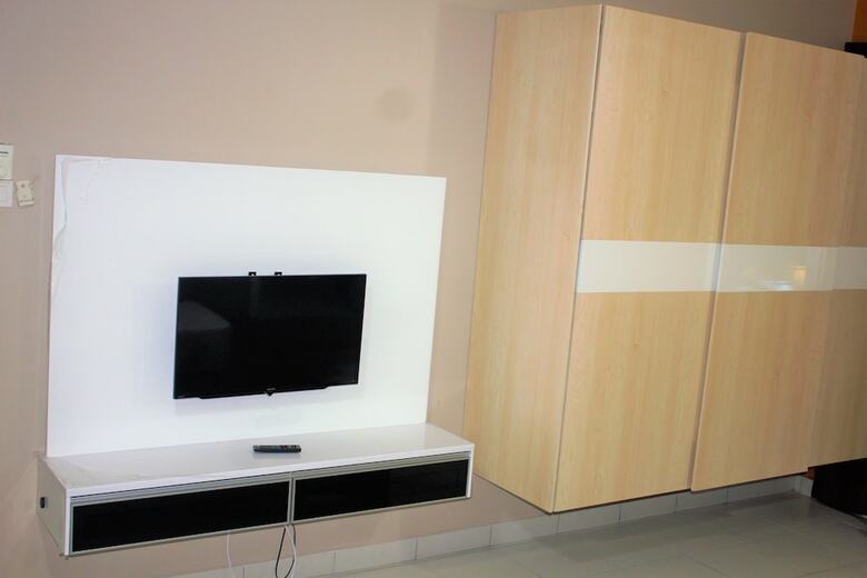 Aeon Tebrau Homestay & Hotel