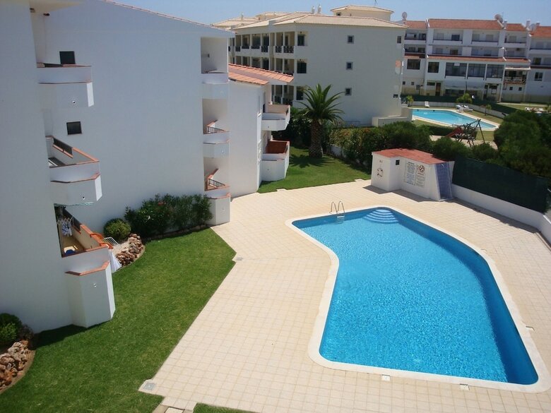 Apartamentos Cravinho