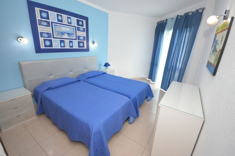 Apartamentos Cravinho