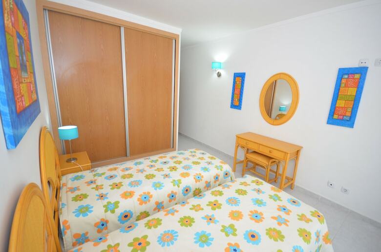 Apartamentos Cravinho
