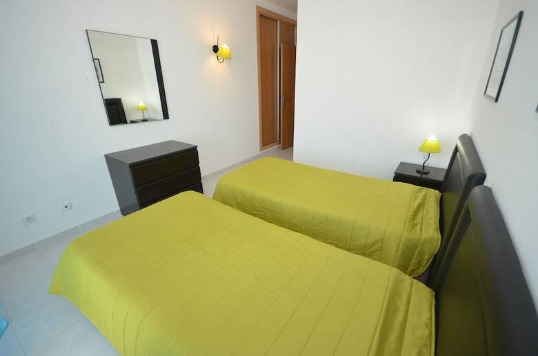 Apartamentos Cravinho
