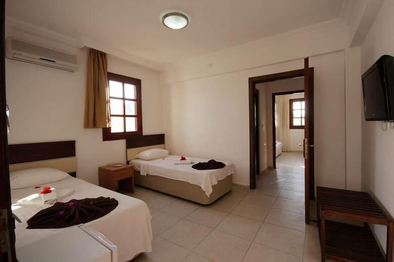Sun And Sea Beach Hotel - All Inclusive