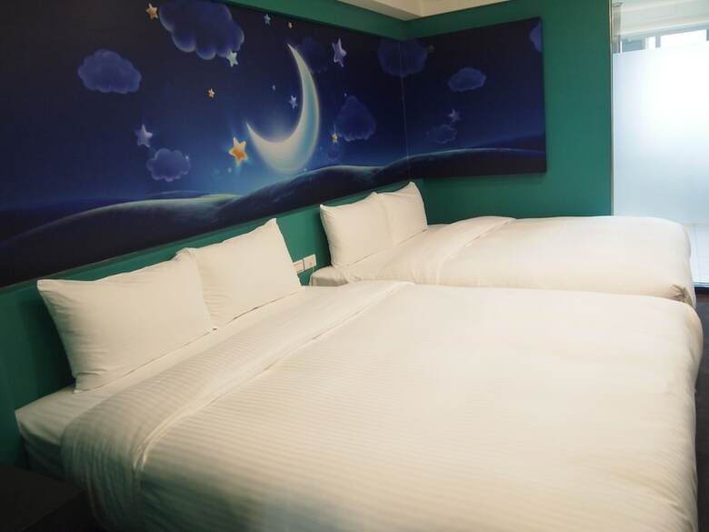 Fairytale Yisu Hot Spring Hotel