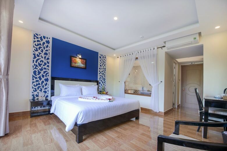 Hoi An Rose Garden Hotel