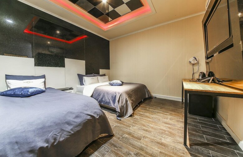 G-stay Praha Hotel