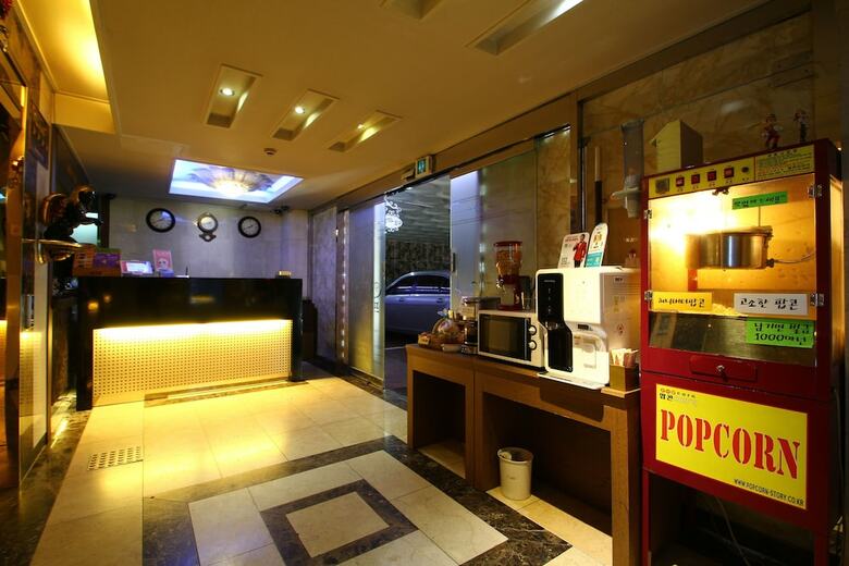 G-stay Praha Hotel