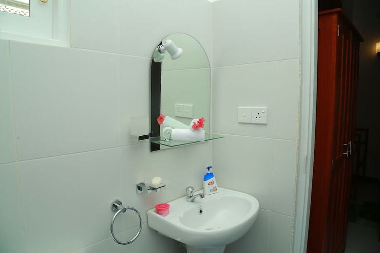 Hotel Sandani Villa
