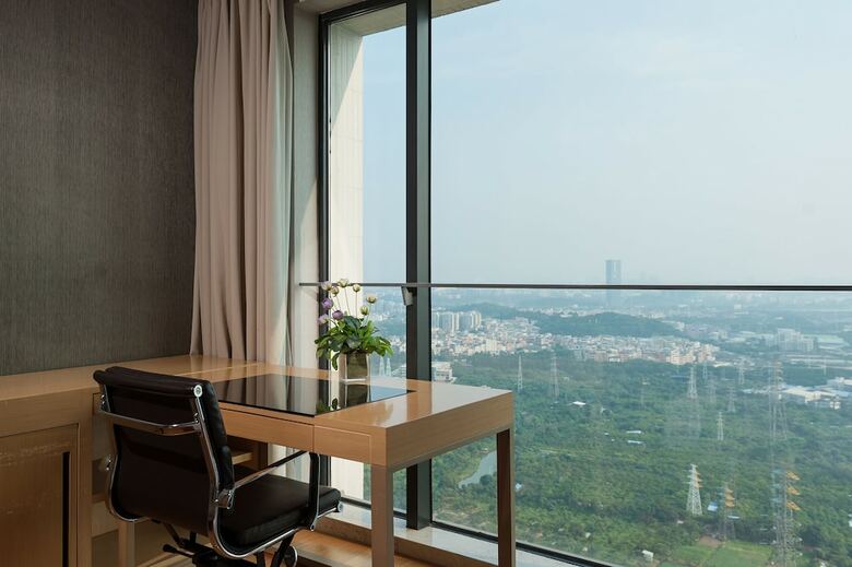 Yicheng Apartment Pazhou Poly World Center