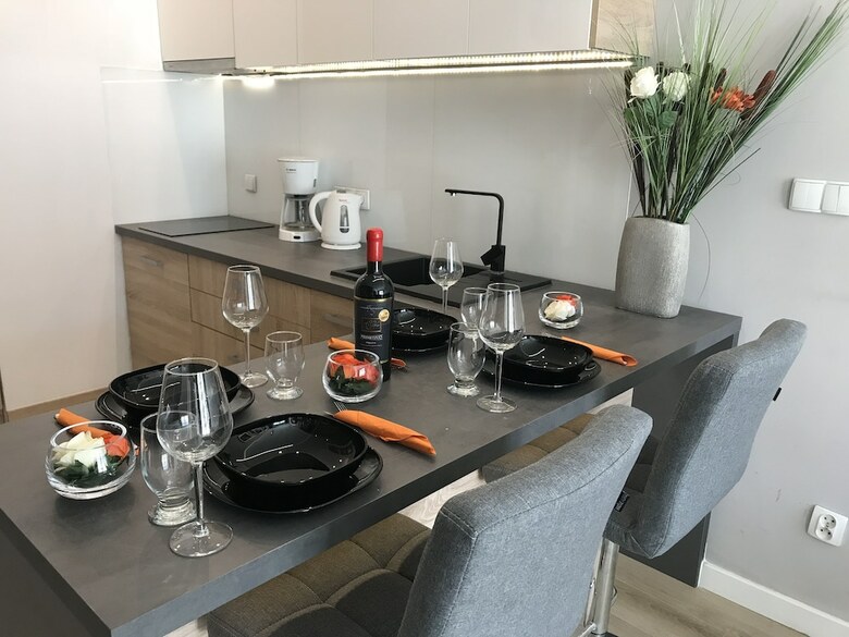 4uapart - Apartment Suite Platan Grey