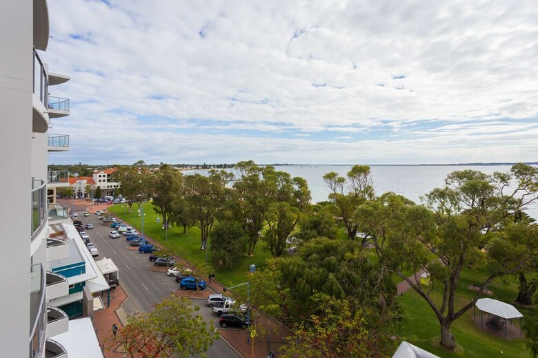 Nautilus By Rockingham Apartments