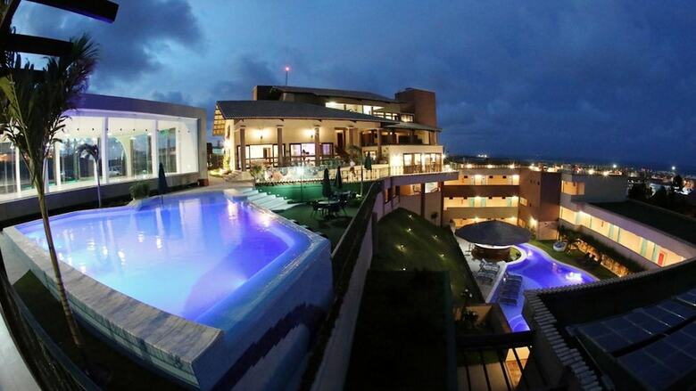 Hotel Santu�rio Das �guias