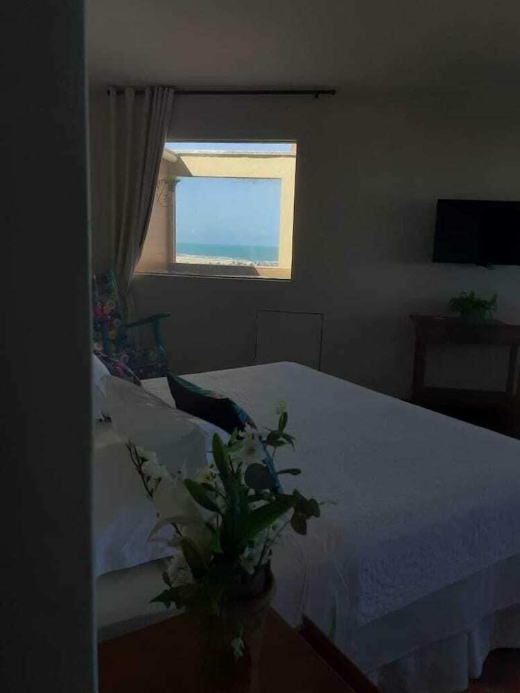 Hotel Santu�rio Das �guias