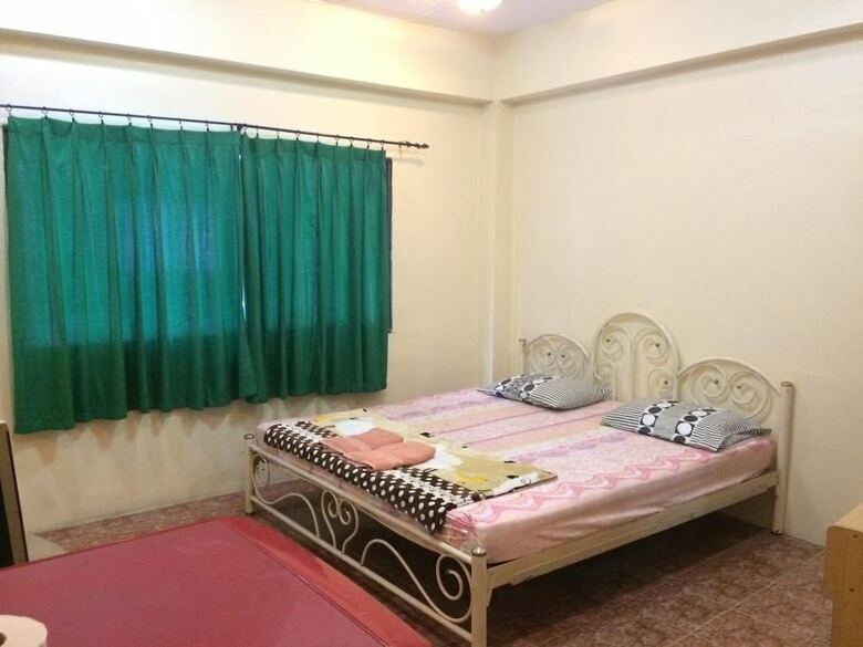 Hostal Sleep Inn Pattaya