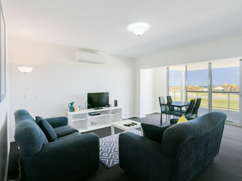 Beach Rd Villas By Rockingham Apartments