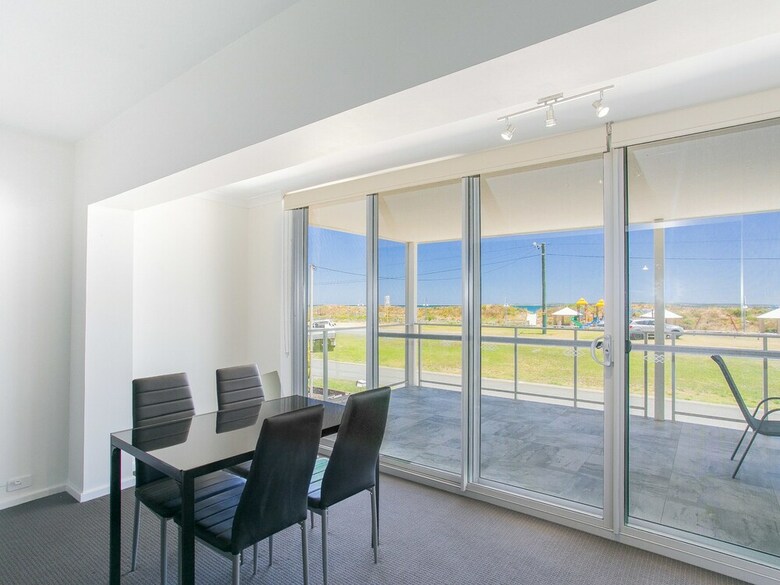 Beach Rd Villas By Rockingham Apartments