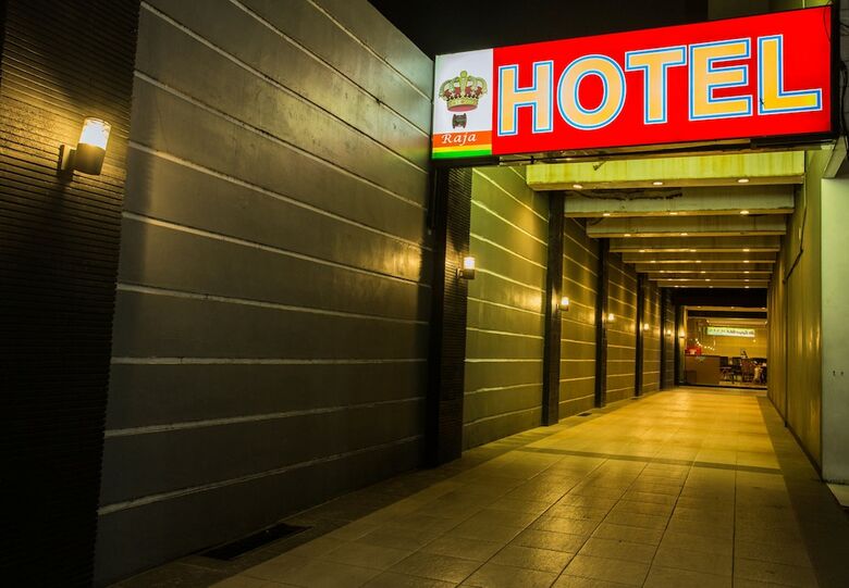 Hotel Raja Residence