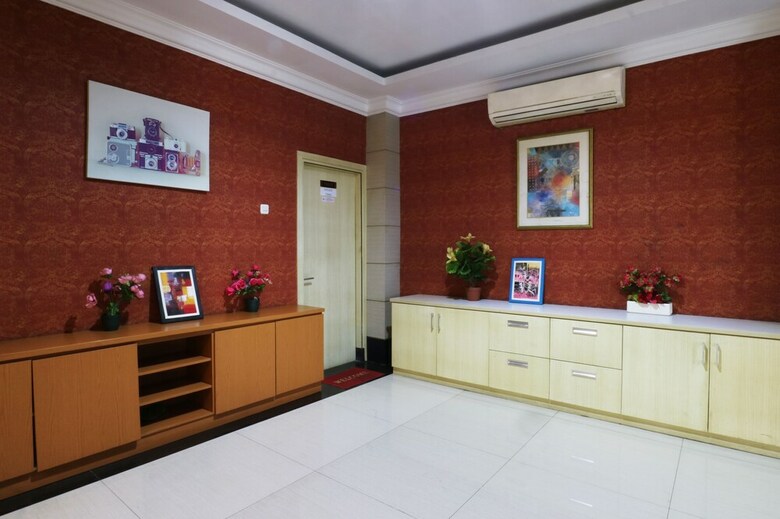 Hotel Raja Residence