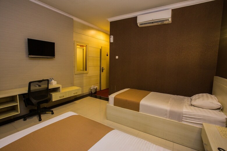 Hotel Raja Residence