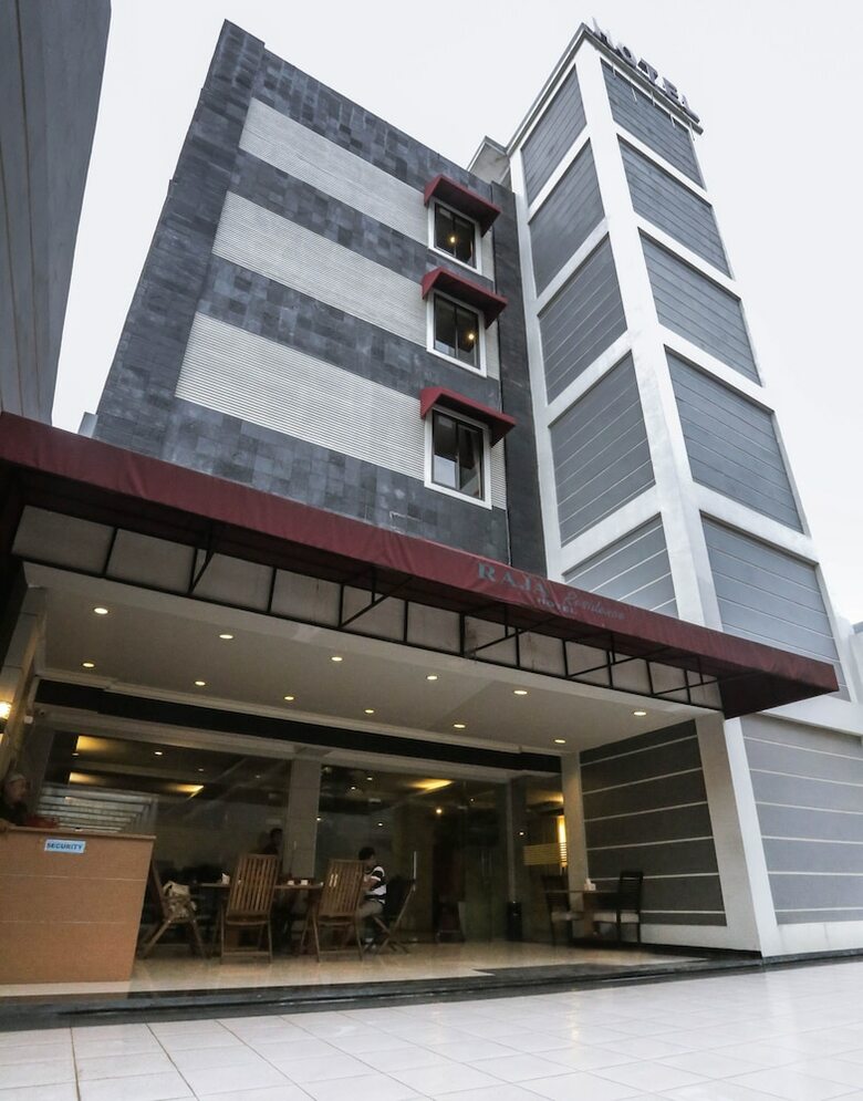 Hotel Raja Residence