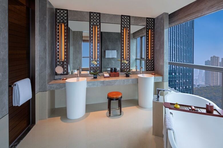 Hotel Regent Chongqing