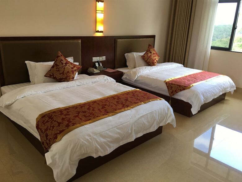 Hotel Yangshuo Mountain Top Retreat
