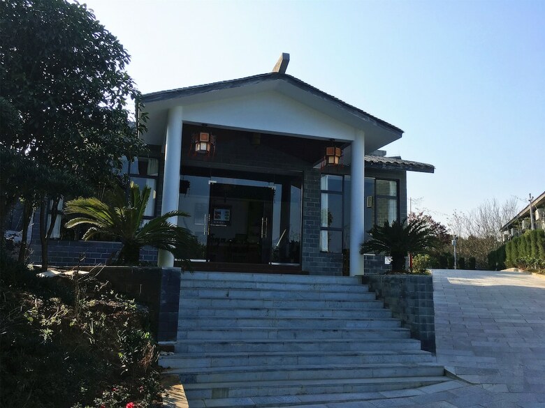 Hotel Yangshuo Mountain Top Retreat