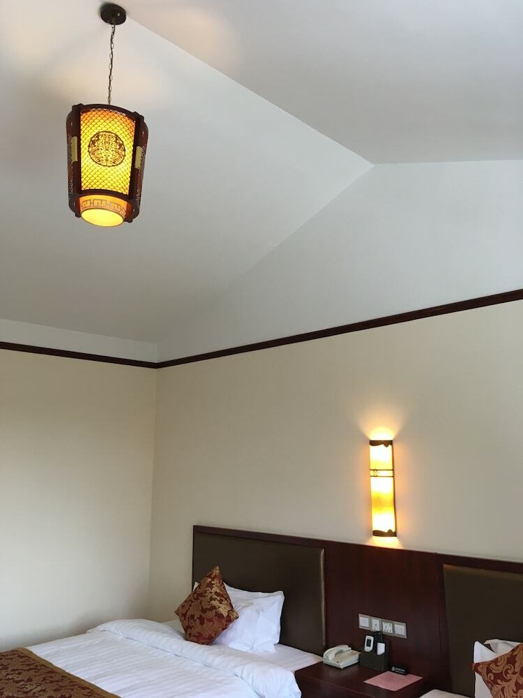 Hotel Yangshuo Mountain Top Retreat