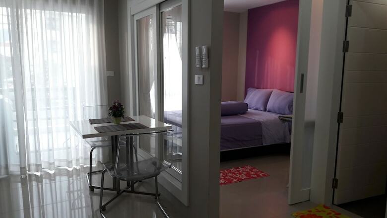 Apartamentos The Scene Condo By The Rich