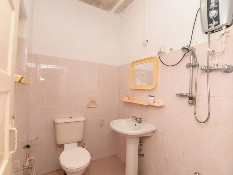 Hotel Oyo 335 King Leisure Residence