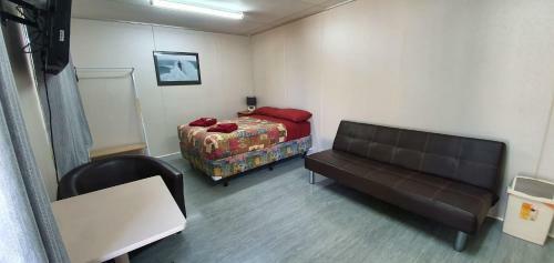 Pinjarra Caravan Park And Cabins