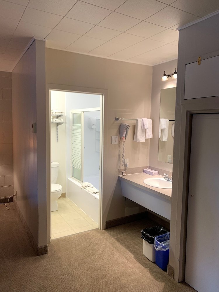 Motel Dauphin Inn Express