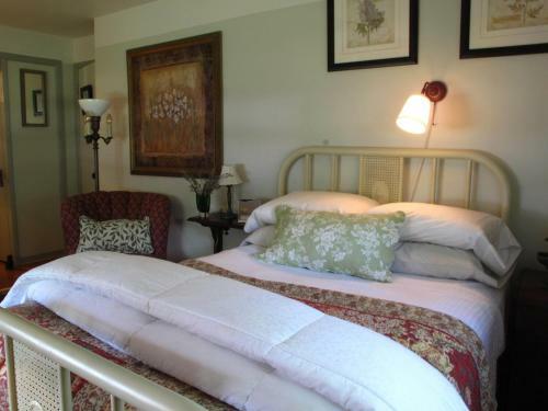 Omstead's On Erie B&B