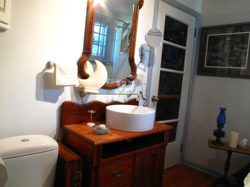 Omstead's On Erie B&B