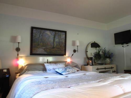 Omstead's On Erie B&B
