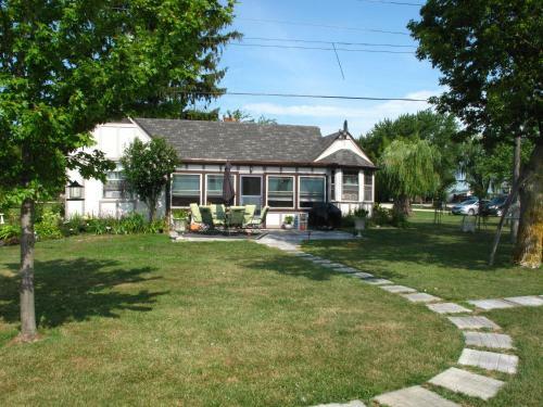 Omstead's On Erie B&B