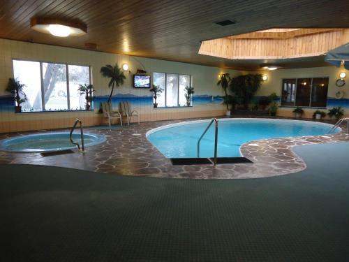 Motel Canway Inn & Suites