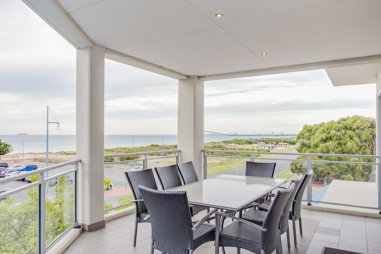 Spinnakers By Rockingham Apartments