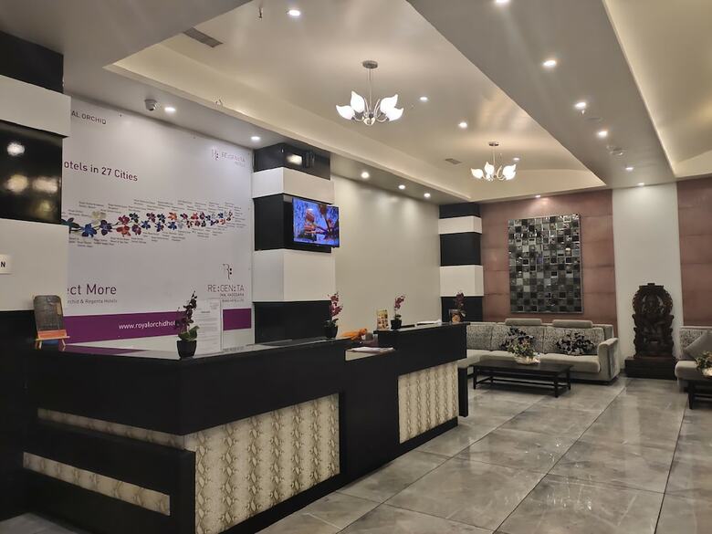 Hotel Regenta Inn