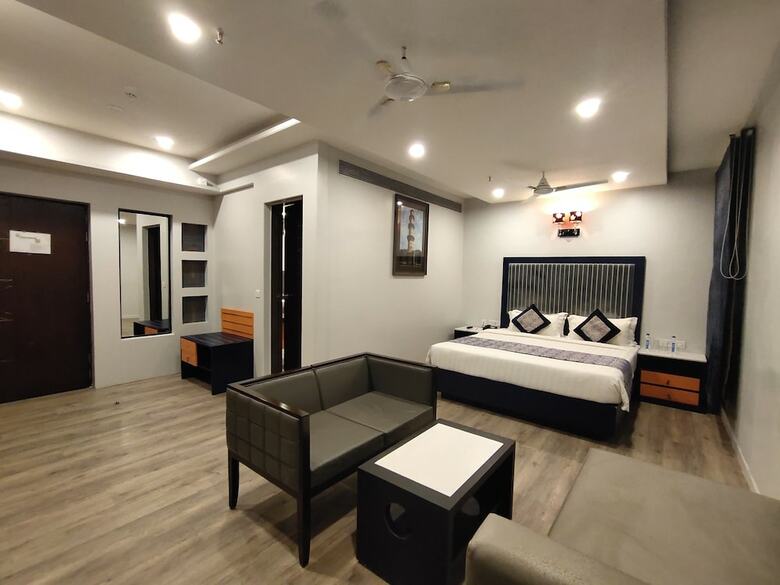 Hotel Regenta Inn