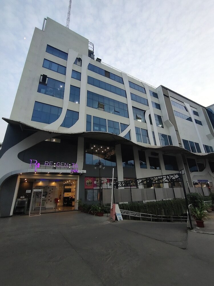 Hotel Regenta Inn