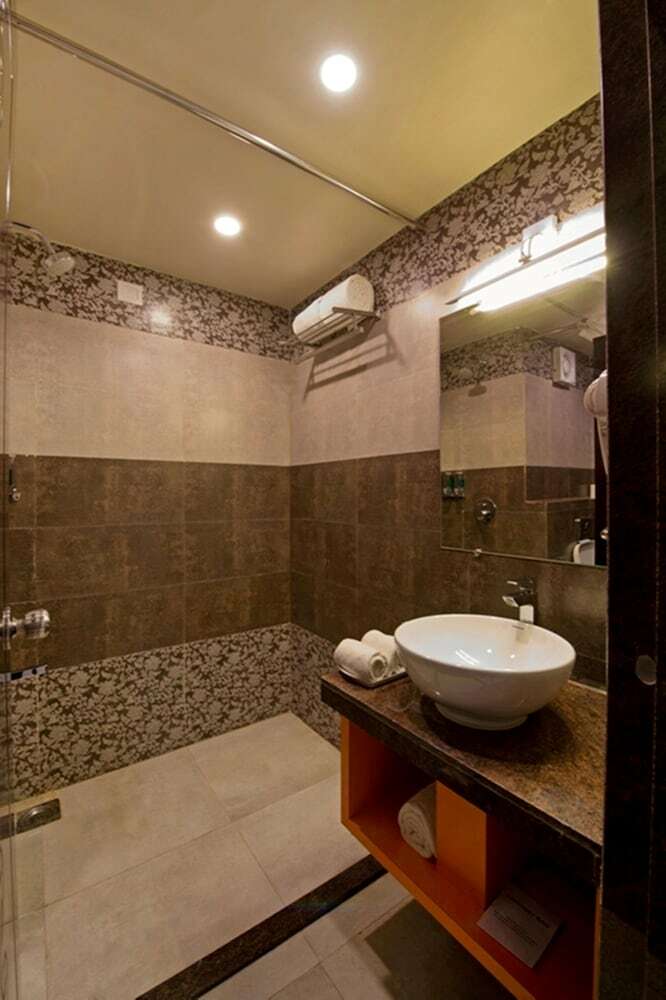 Hotel Regenta Inn