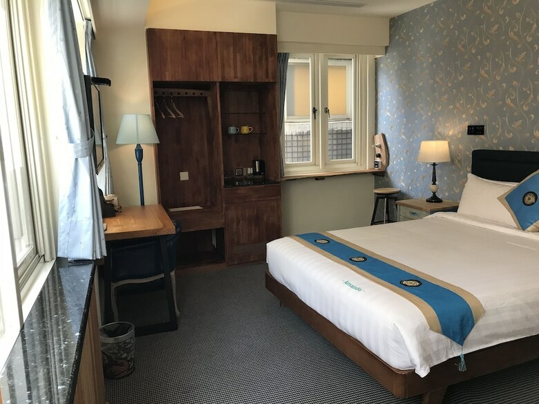 Hotel Amando Inn