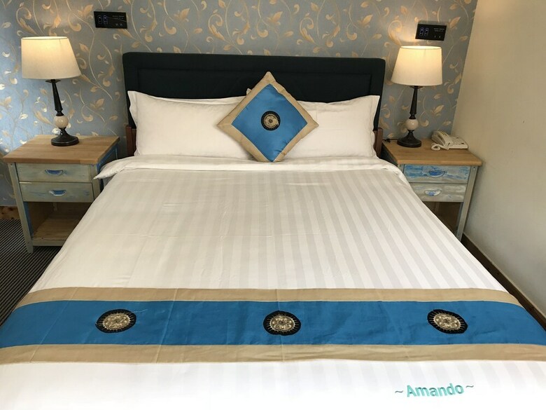 Hotel Amando Inn
