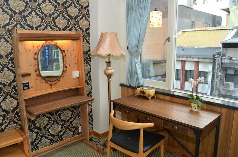 Hotel Amando Inn